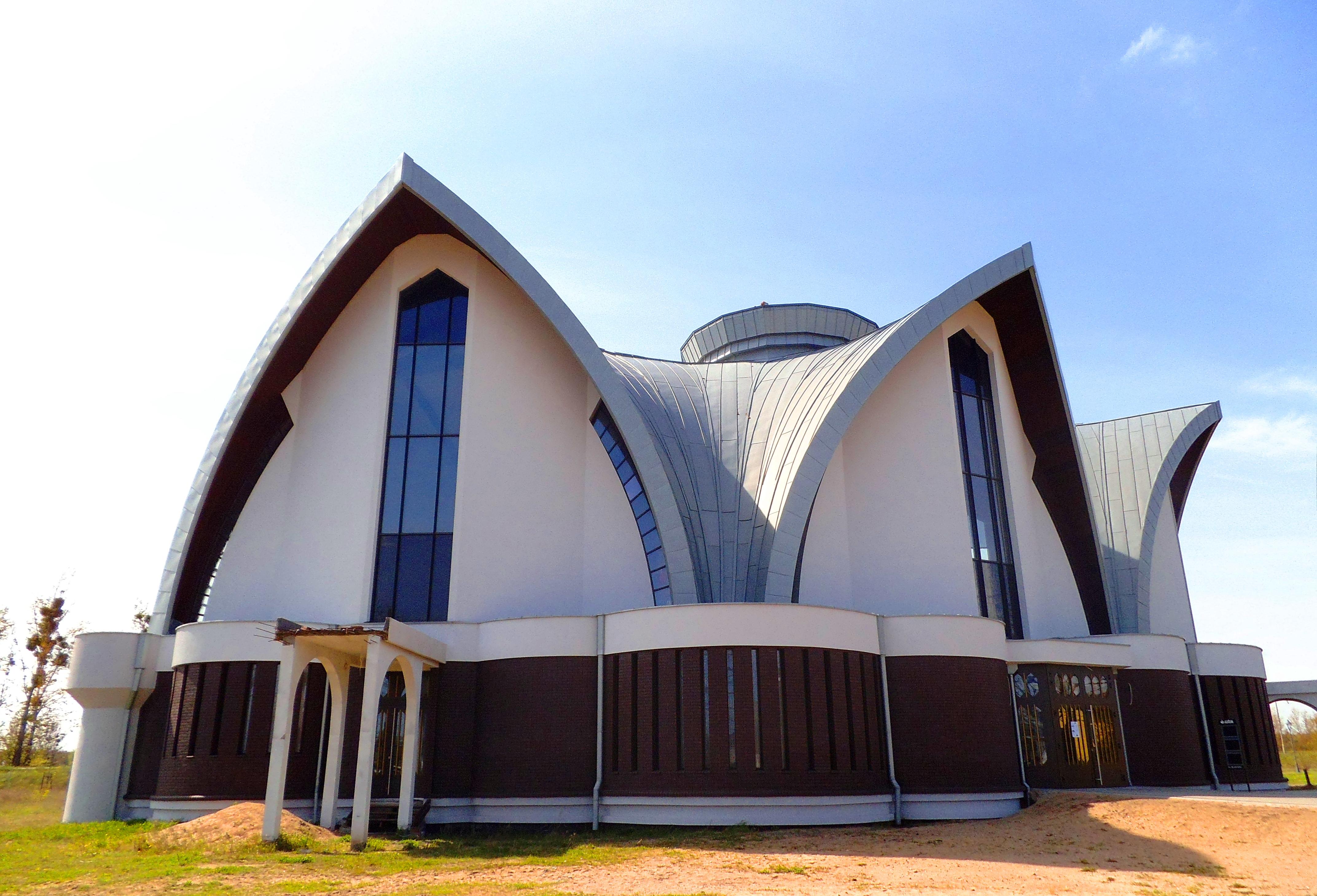 Kosciol pw. Blogosławionego Księdza Stefana Wincentego Frelichowskiego